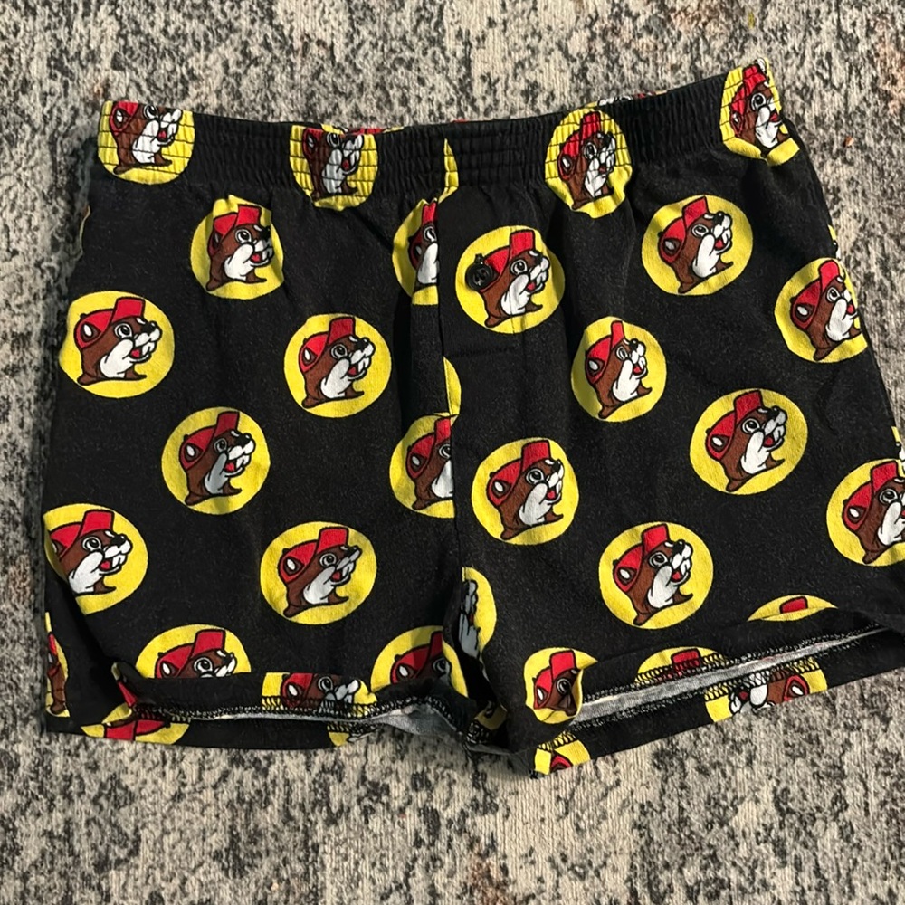Buccees spanks